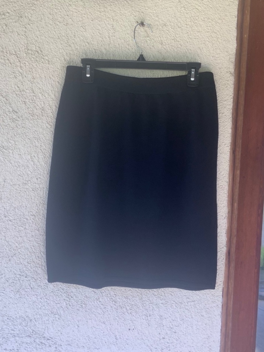ST. JOHN COLLECTION KNIT SKIRT